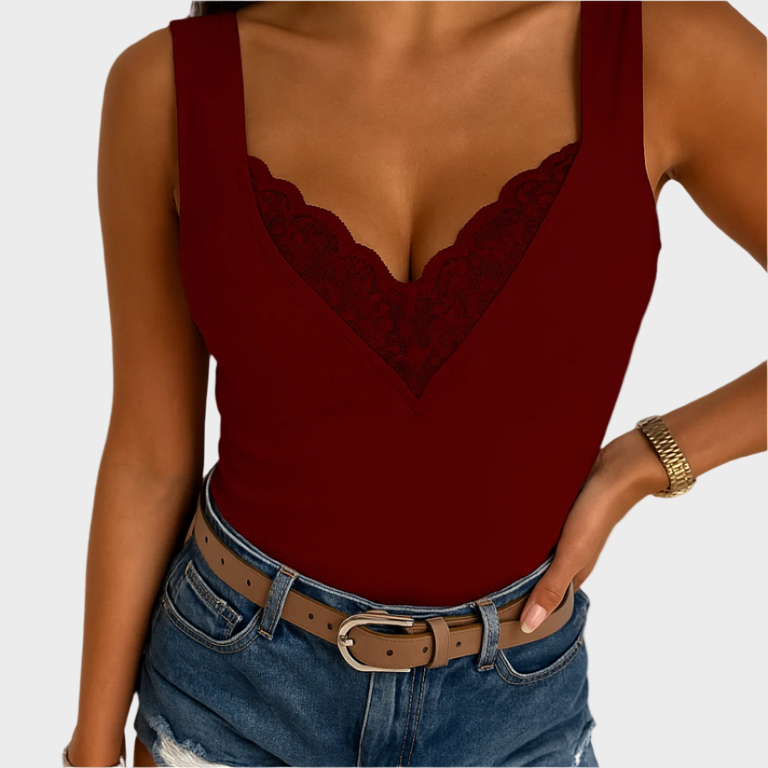 Ivana – Elegantna Čipkasta Bluza