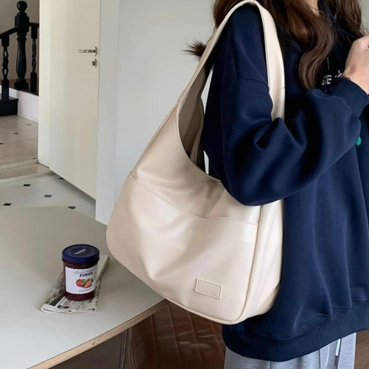 Paulina – Glatka Kožna Torba Preko Ramena