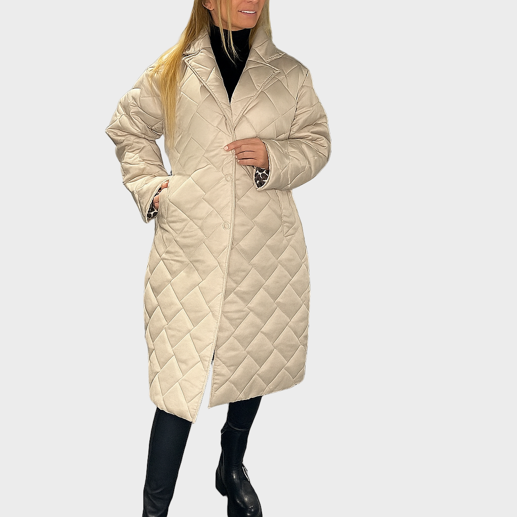 Maja – Dugi Prošiveni Kaput