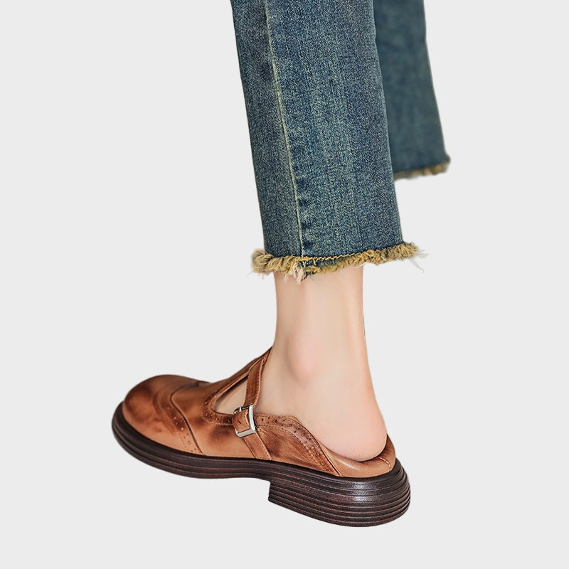 Maja – Klasične Mary Jane Sjajne Cipele