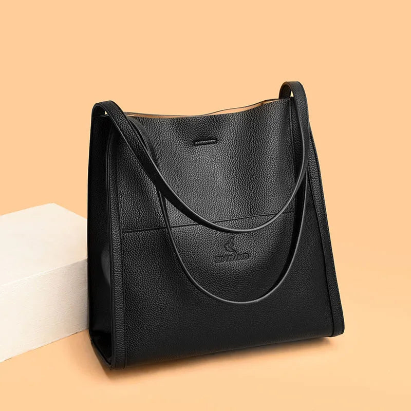 Ela – Elegantna Torba Od Kože
