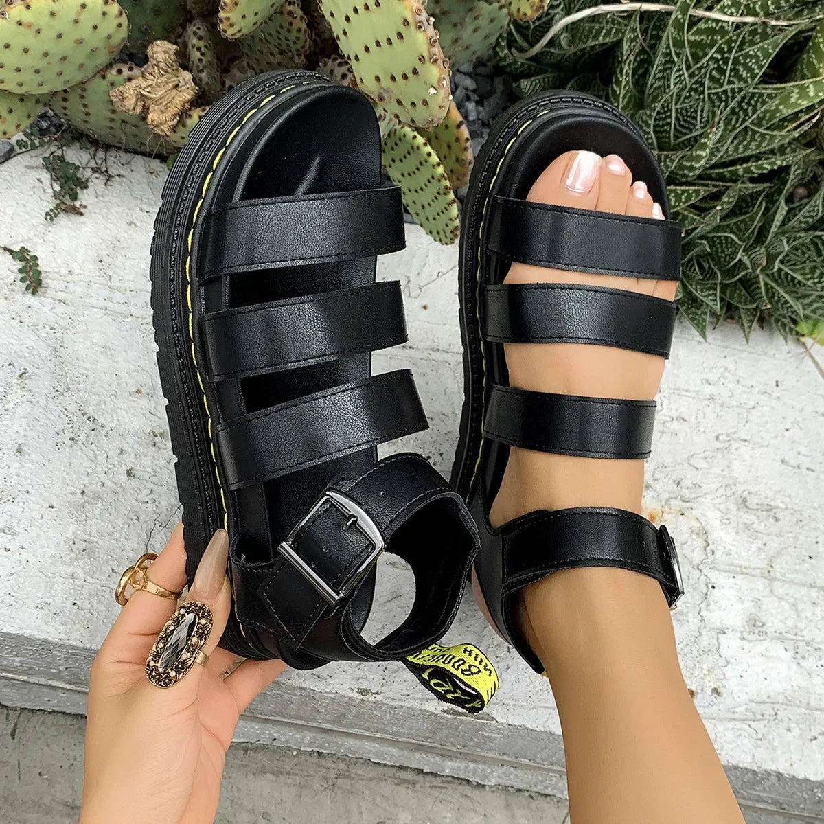 Mara – Elegantne gladiatorske kožne sandale